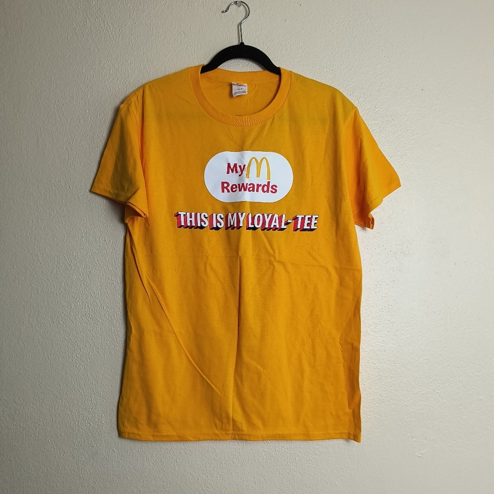 MacDonald Crew Tee Hanes Yellow T-Shirt Unisex M/M/M